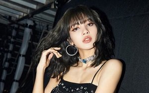 Lisa và cuộc phiêu lưu nóng bỏng với bạn trai